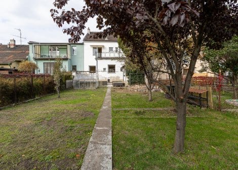 Vícegenerační dům se zahradou