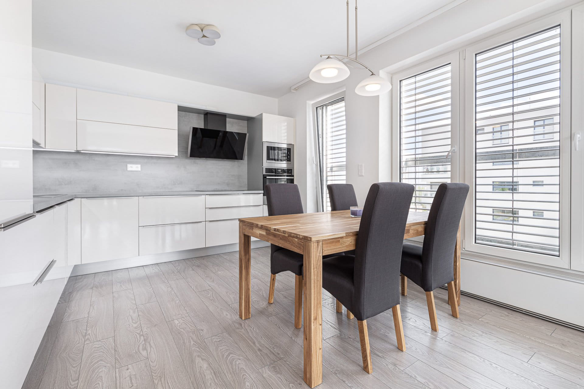 3kk s terasou a výhledem na Petrov