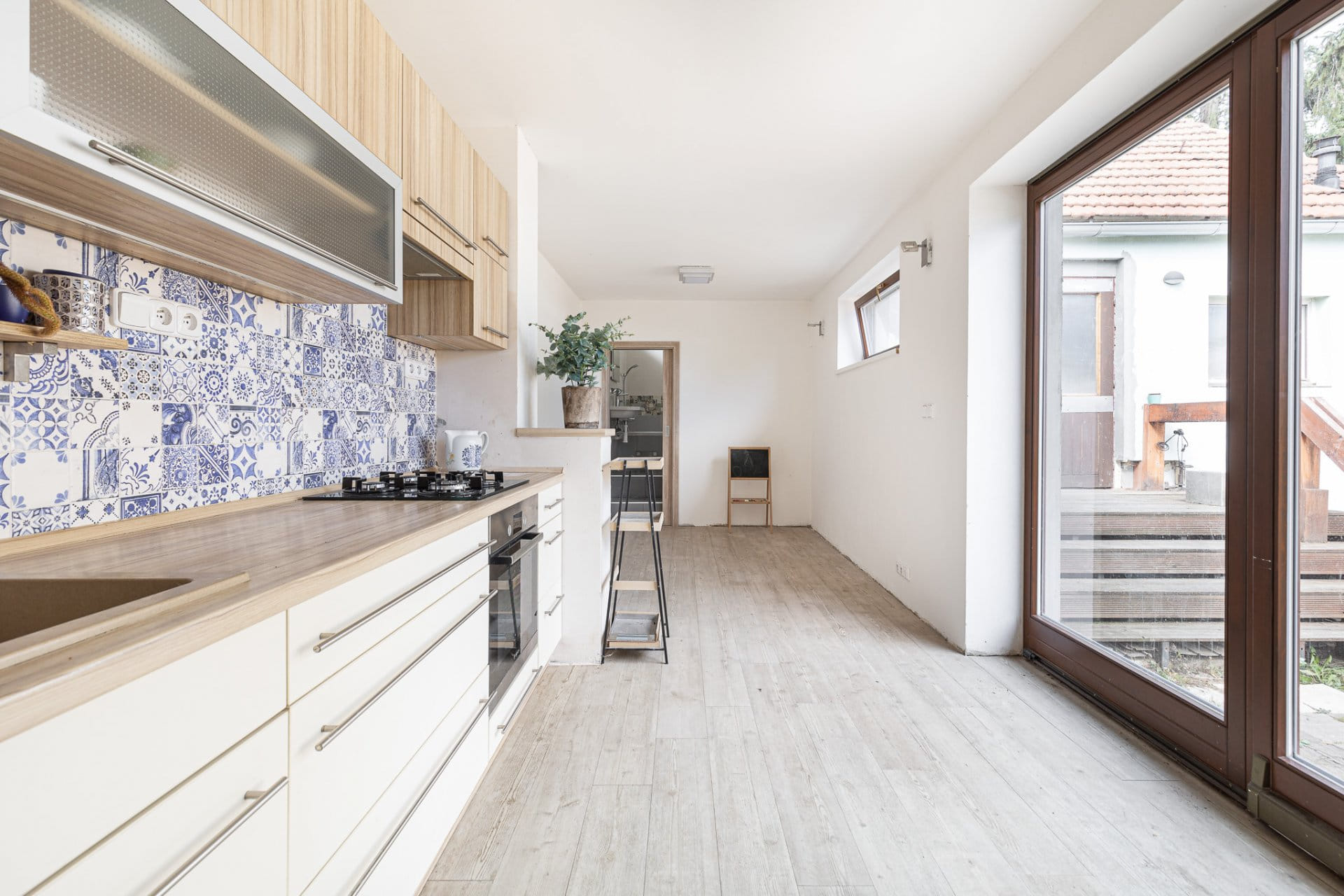 Skromný RD 2+2 s možností rozšíření, zahrada